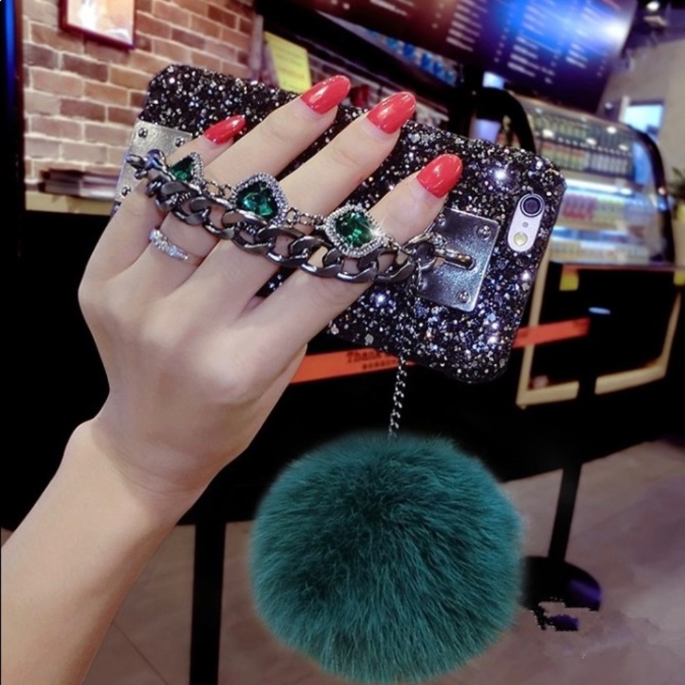 BEAUTIFUL FASHIONABLE PHONE CASE 💚