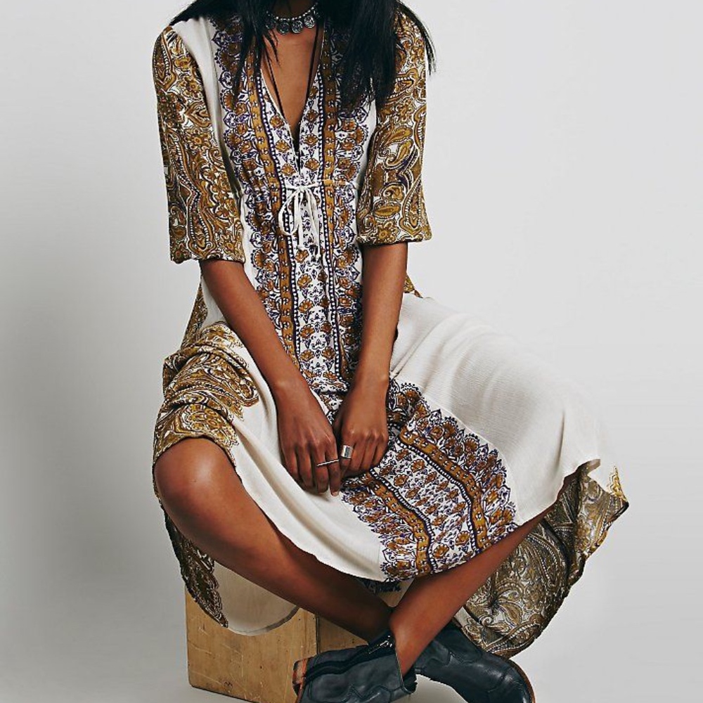 ❌SOLD❌FREE PEOPLE AZALEA DRESS M MEDIUM