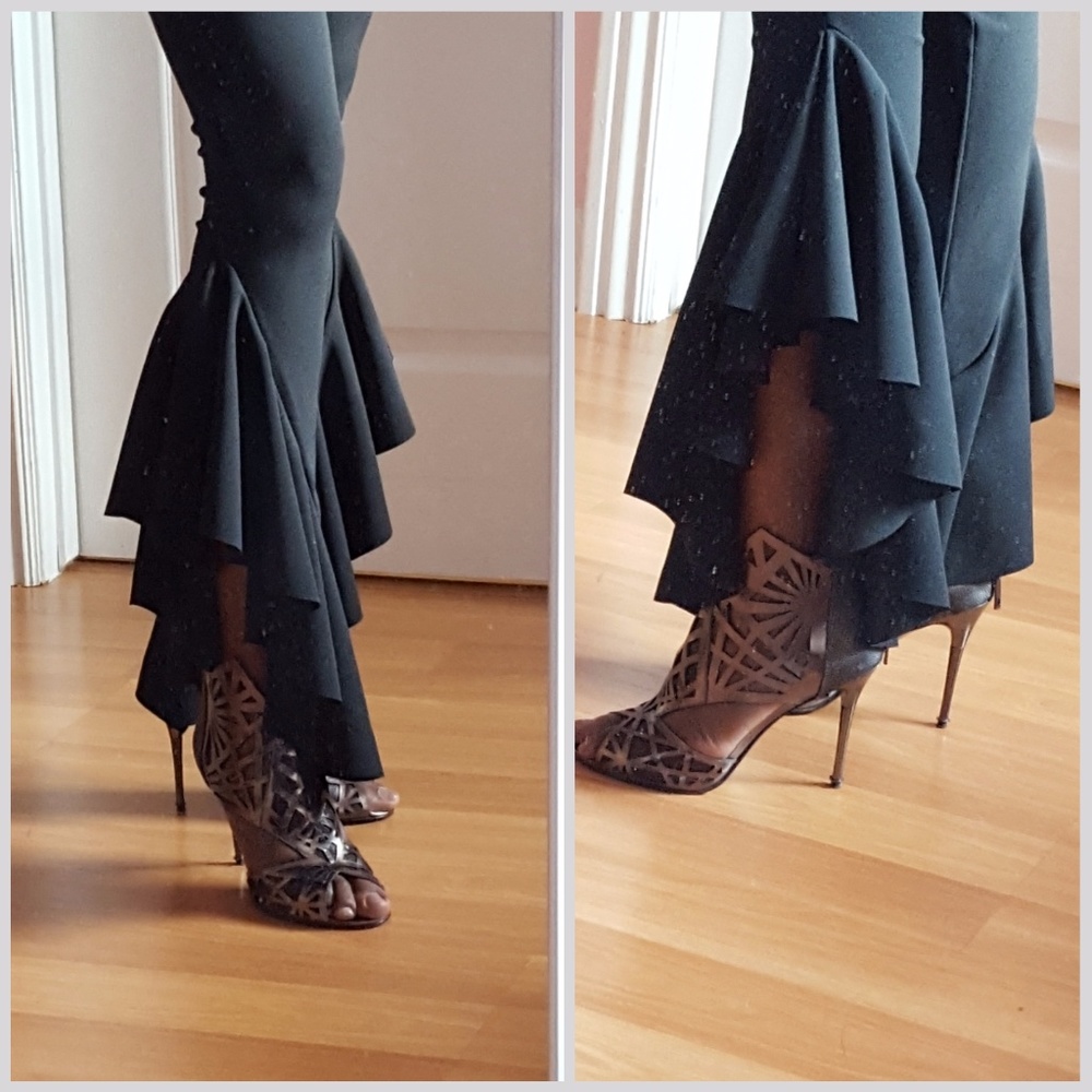 Ruffle Asymmetric Hem Yoga Style - Picture 8 of 8