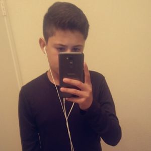 Meet your Posher, Ernesto