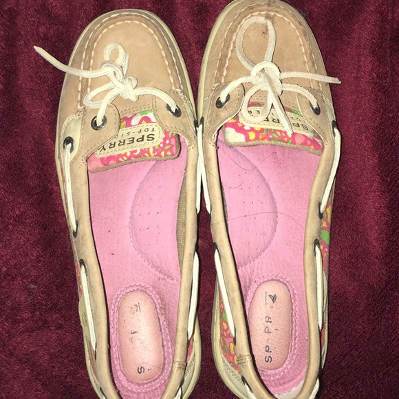 Woman's sperrys - Picture 5 of 5