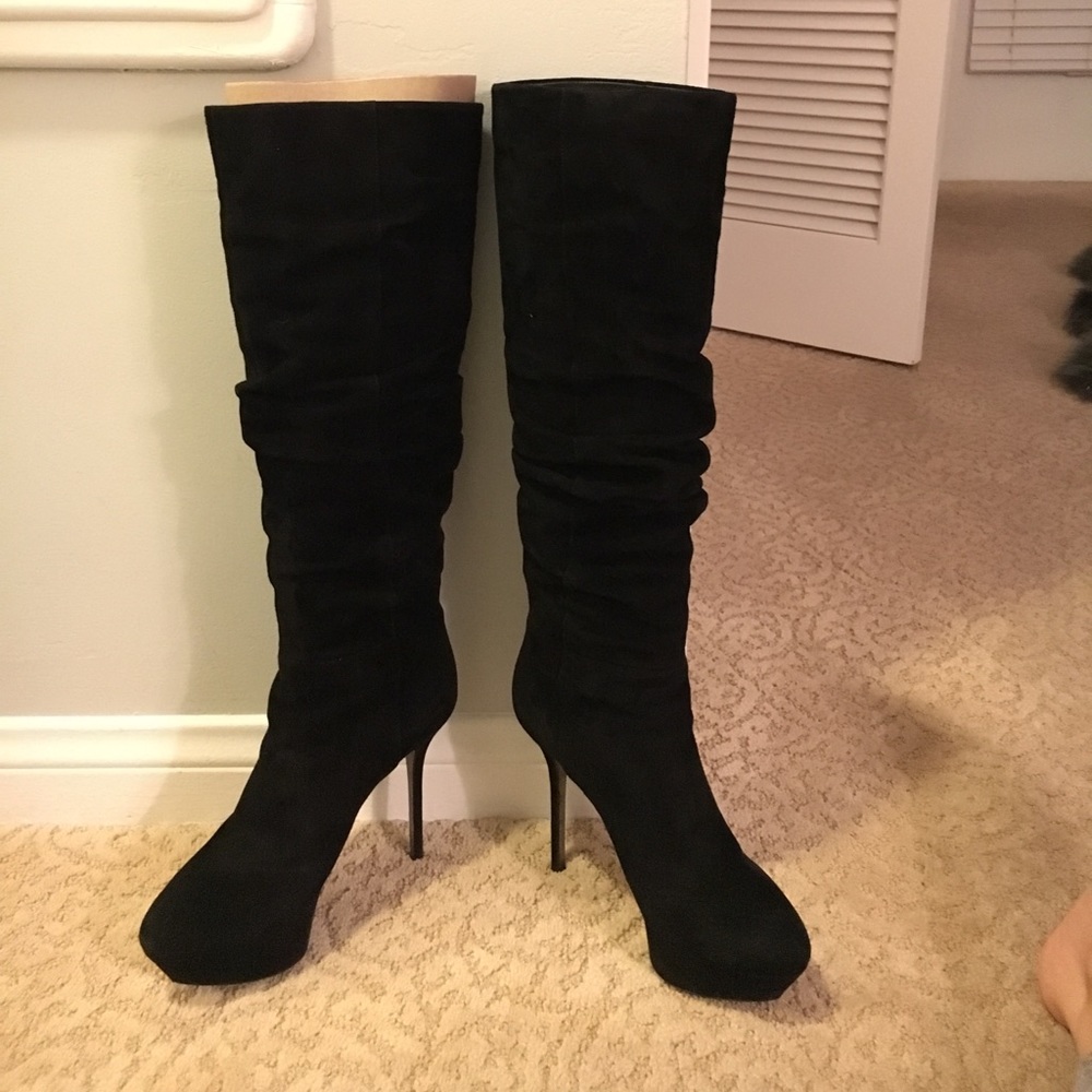 Sergio Rossi suede heel boots