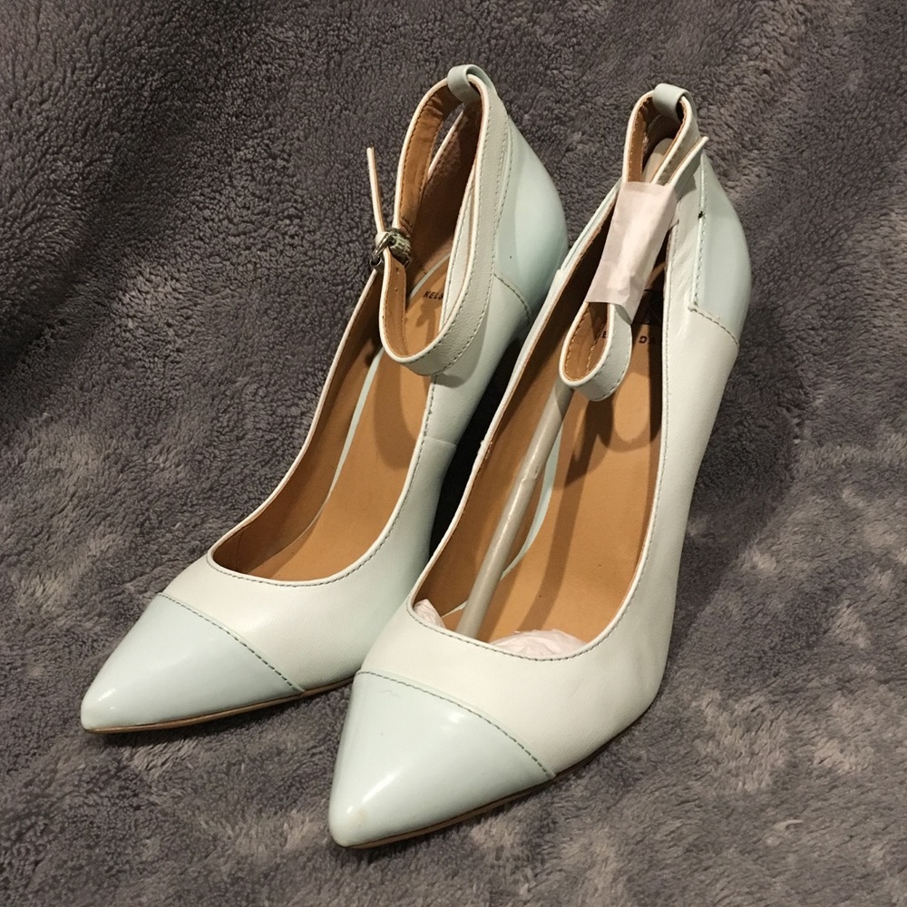 Kelsi Dagger NEW Mint Stiletto Pumps Sz 7.5