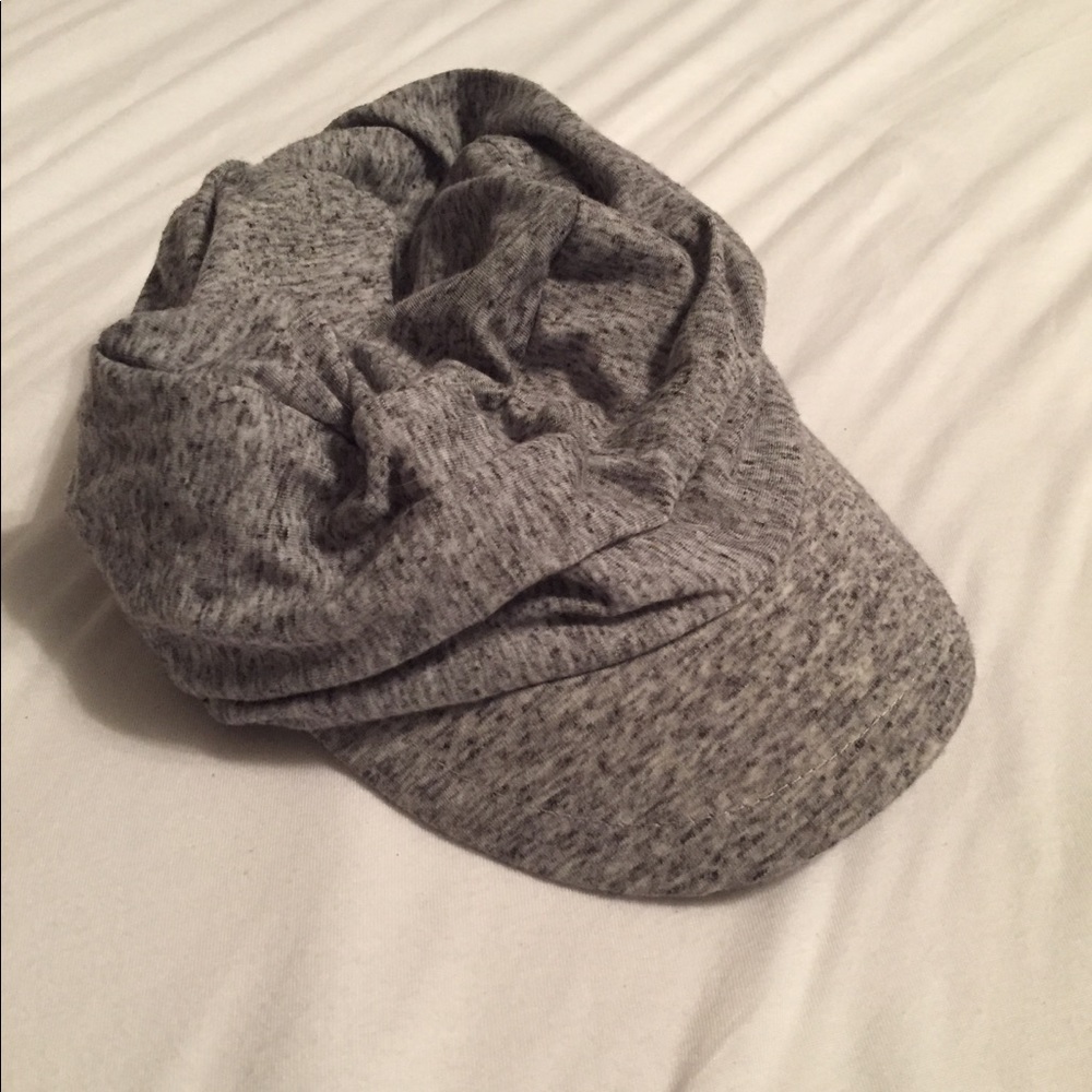 Grey hat