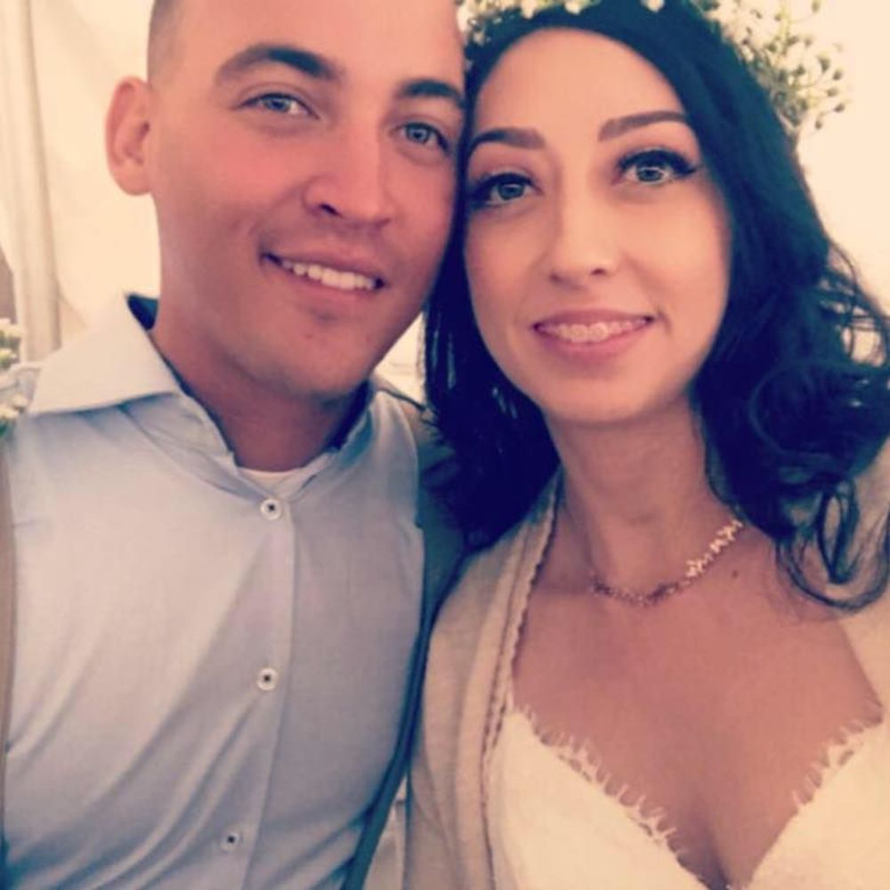 Meet your Posher, Devin