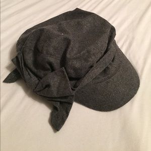 Grey hat