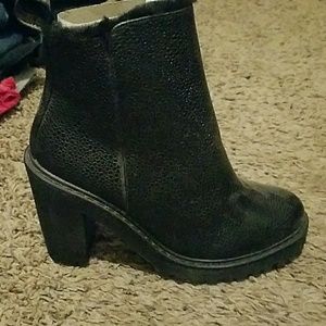 Doc Marten Boots NWOT