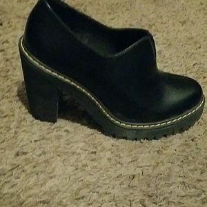 Doc Bartend size 8 women's bootie