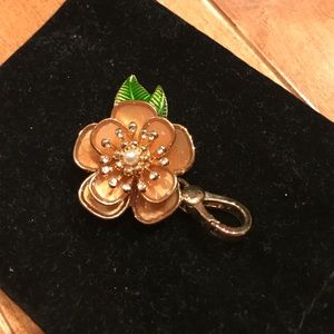 JUICY COUTURE charm Flower 🌺