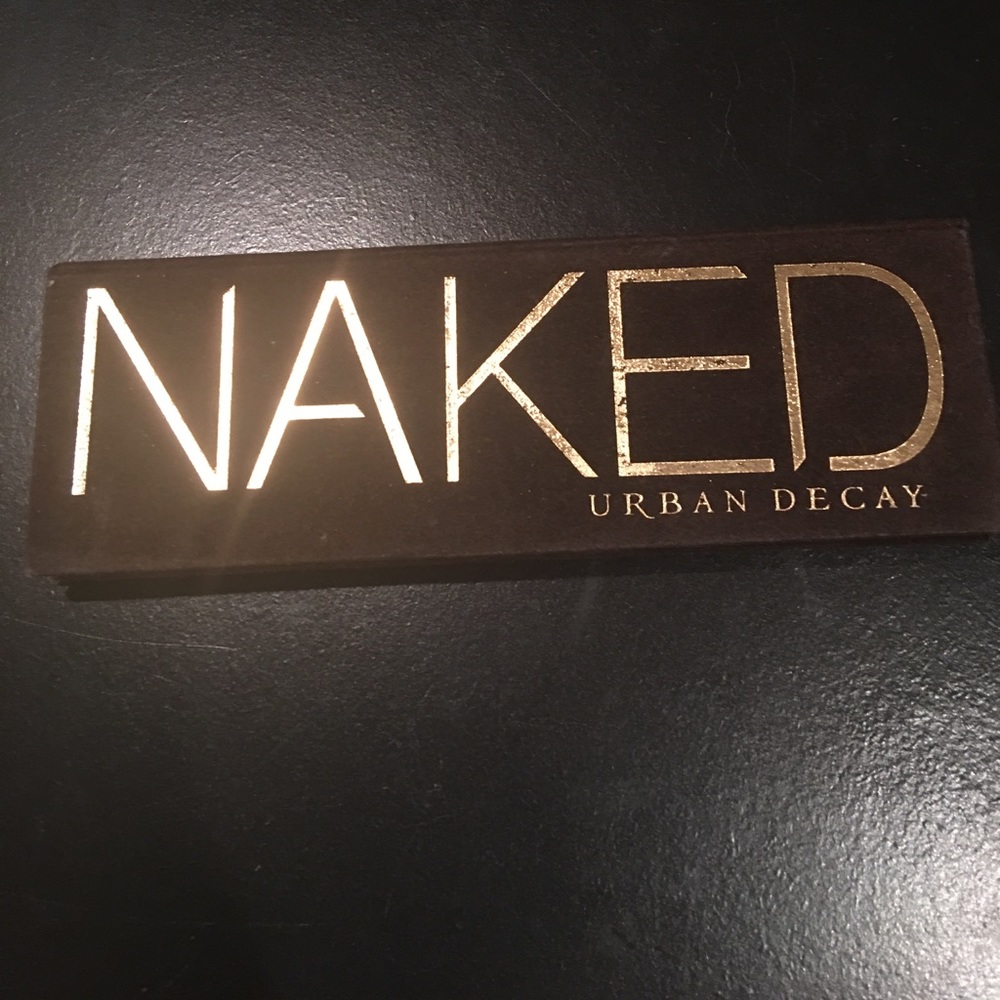 Urban Decay Naked Eyeshadow Palette