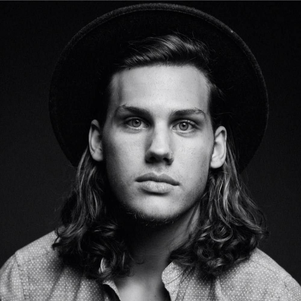 Meet your Posher, Josiah