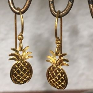 dangly gold pineapple earrings