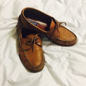 Brown leather Sperry's Topsider