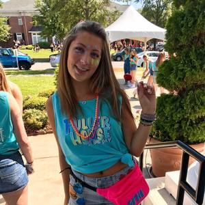 Meet your Posher, Jamie