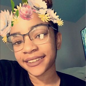Meet your Posher, Velmarie