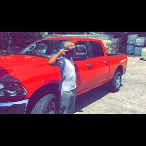 Meet your Posher, Noah