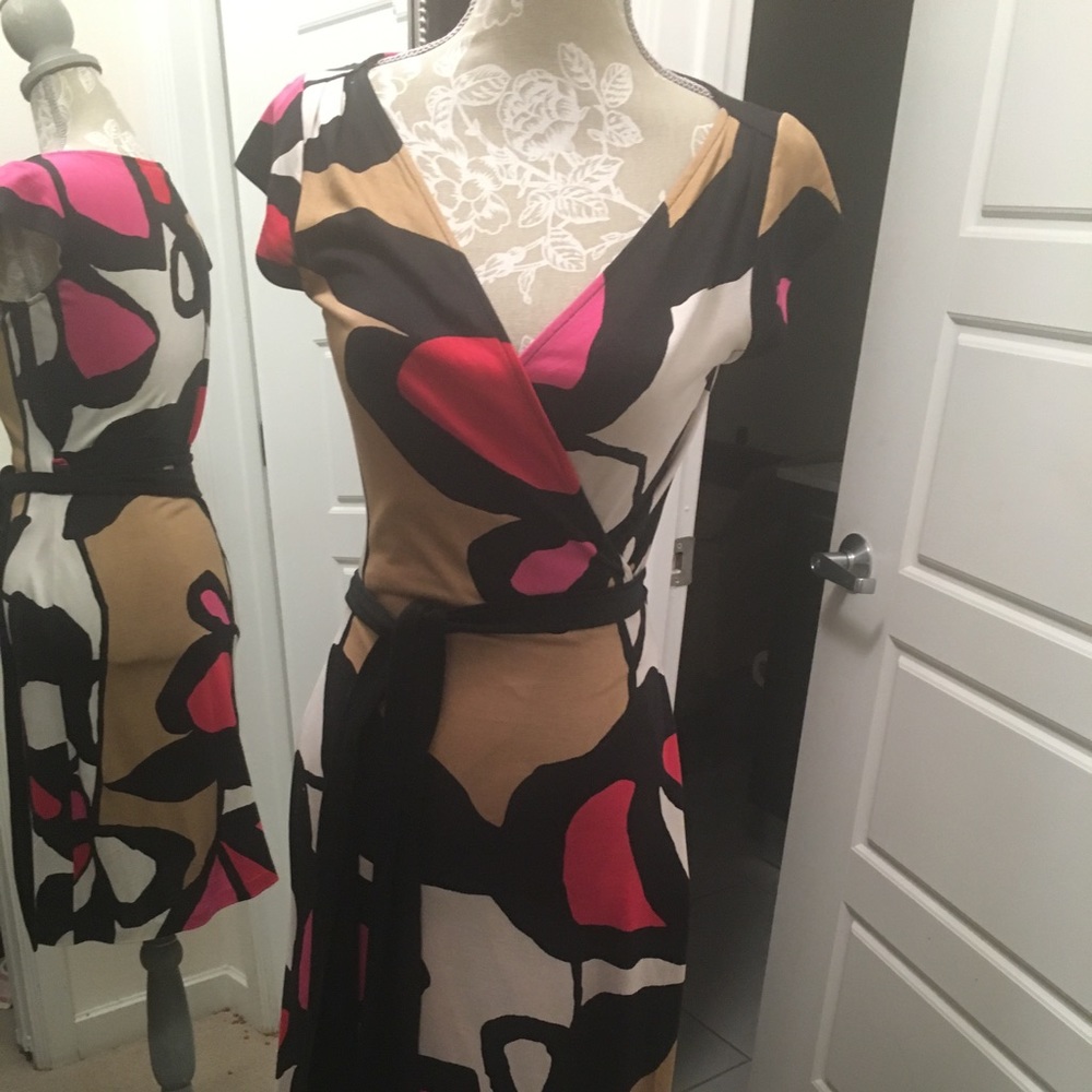 DVF silk wrap dress 6 Miro Flowers