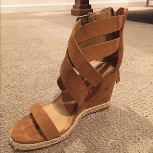 Dolce Vita Kova wedges camel suede