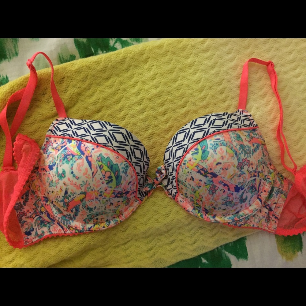 Victoria's Secret bra