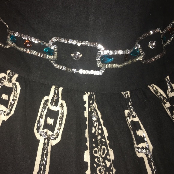 Marciano beaded skirt - Picture 2 of 4