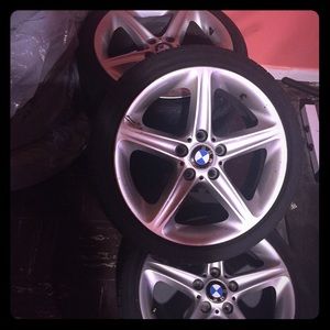 BMW tires