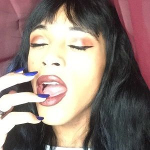 Meet your Posher, Ariel