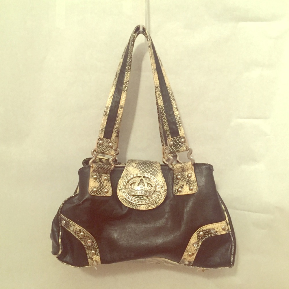 Trendy crown handbag