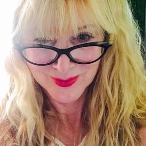 Meet your Posher, Pam