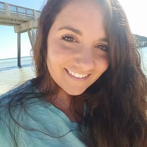 Meet your Posher, Whitney