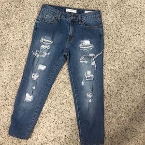 Pacsun boyfriend cropped jeans