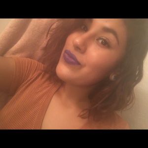 Meet your Posher, Trini