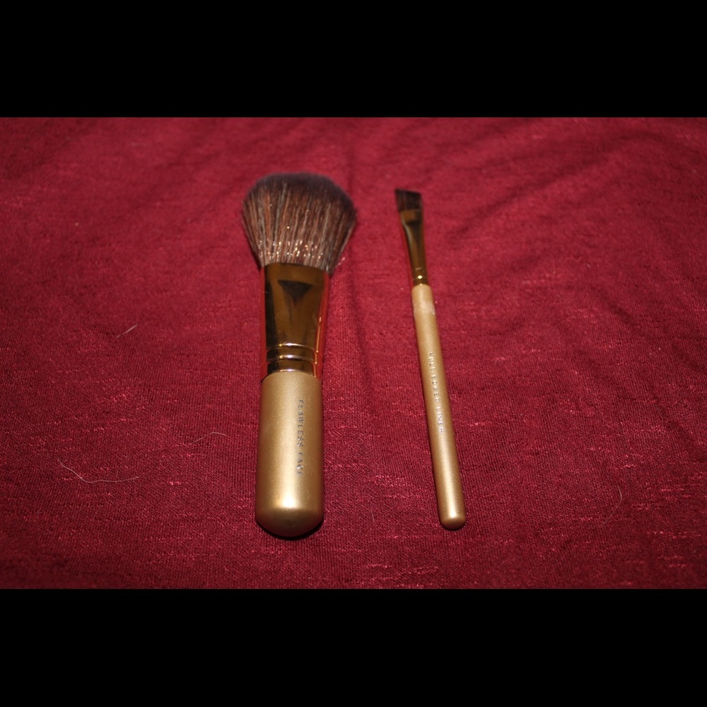 bare minerals brushes
