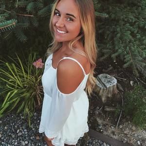 Meet your Posher, Madi lynne