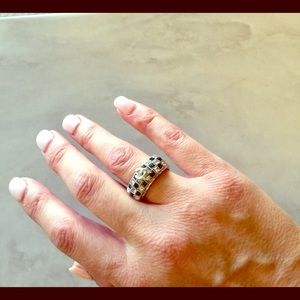 Chanel ring. Size 5.5-6