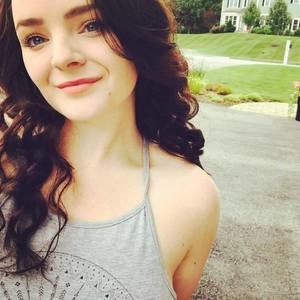 Meet your Posher, Alison