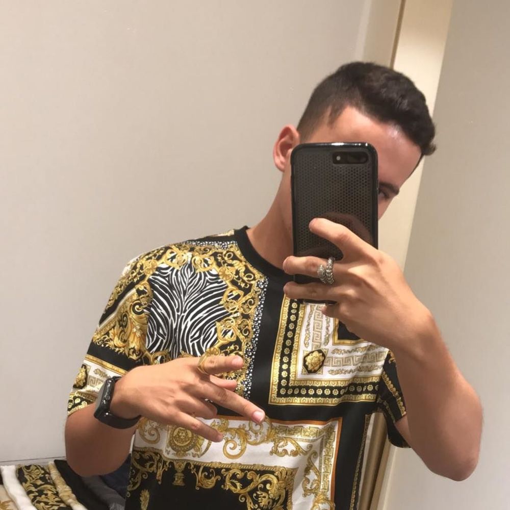 Meet your Posher, Ryan