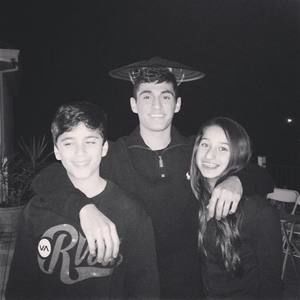 Meet your Posher, Ehson