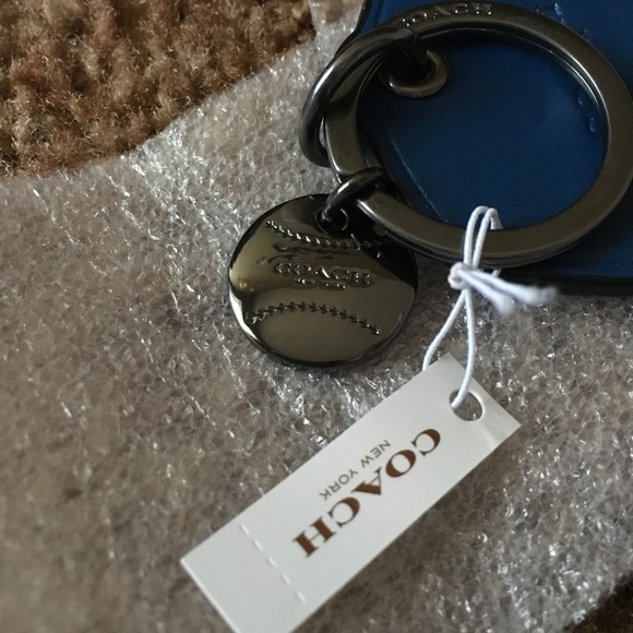 Coach Baseball Cap Leather Key Chain - Picture 3 of 7