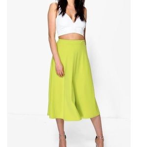 NWT BOOHOO NEON GREEN MIDI SKIRT
