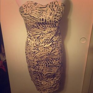 🔥 Beige and black print dress