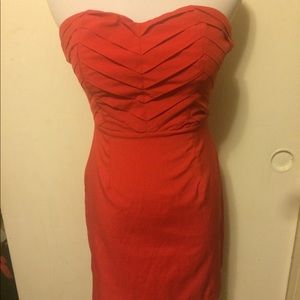 🔥 Strapless coral dress