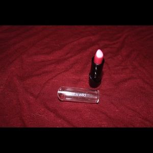 wet n wild lipstick