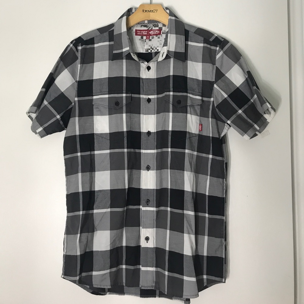 Vans off the wall casual Button Front plaid mens M