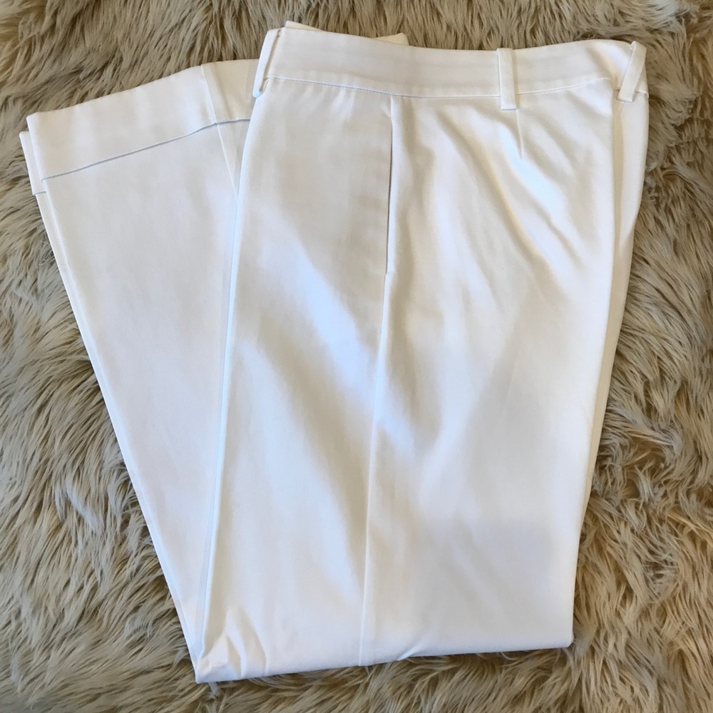 Neiman Marcus “RARE” Sinclaire 10 Cuffed Trousers