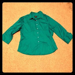 EUC Turquoise 3/4 sleeve button up blouse