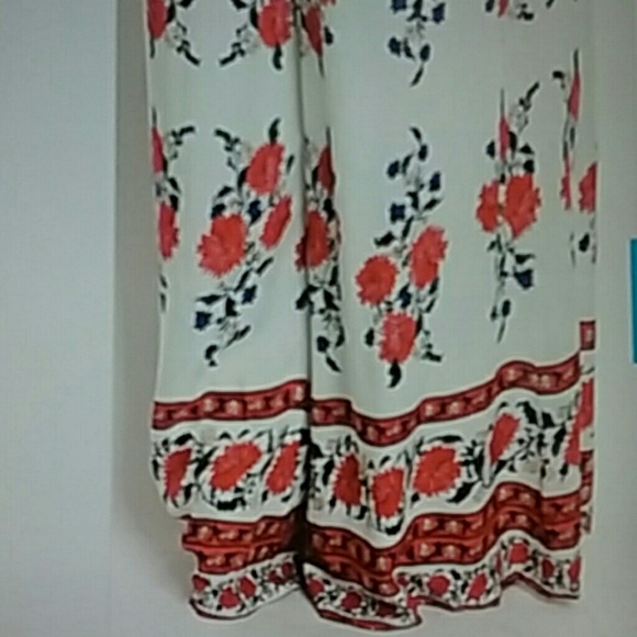 IVORY FLORAL JUMPSUIT - Picture 6 of 6