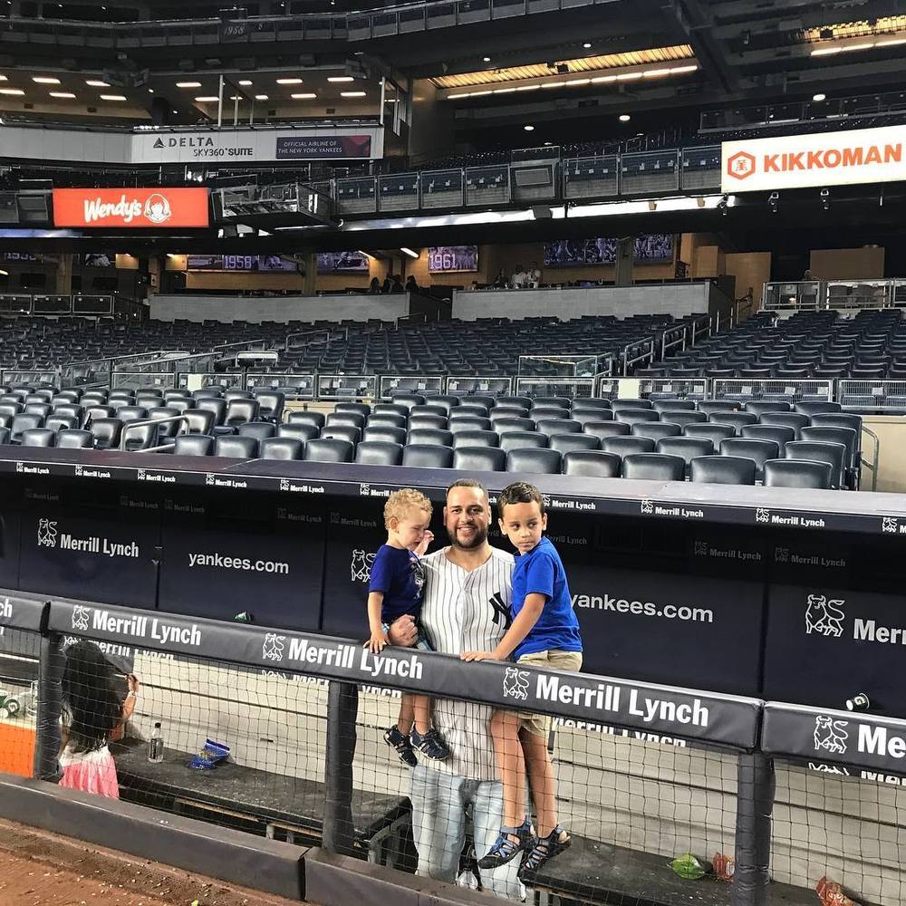 Meet your Posher, Raymond