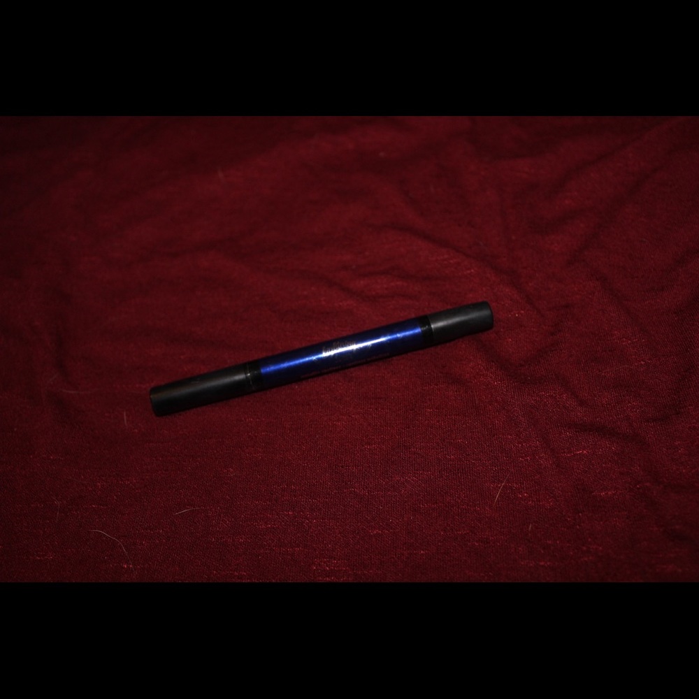 kat von d liquid liner