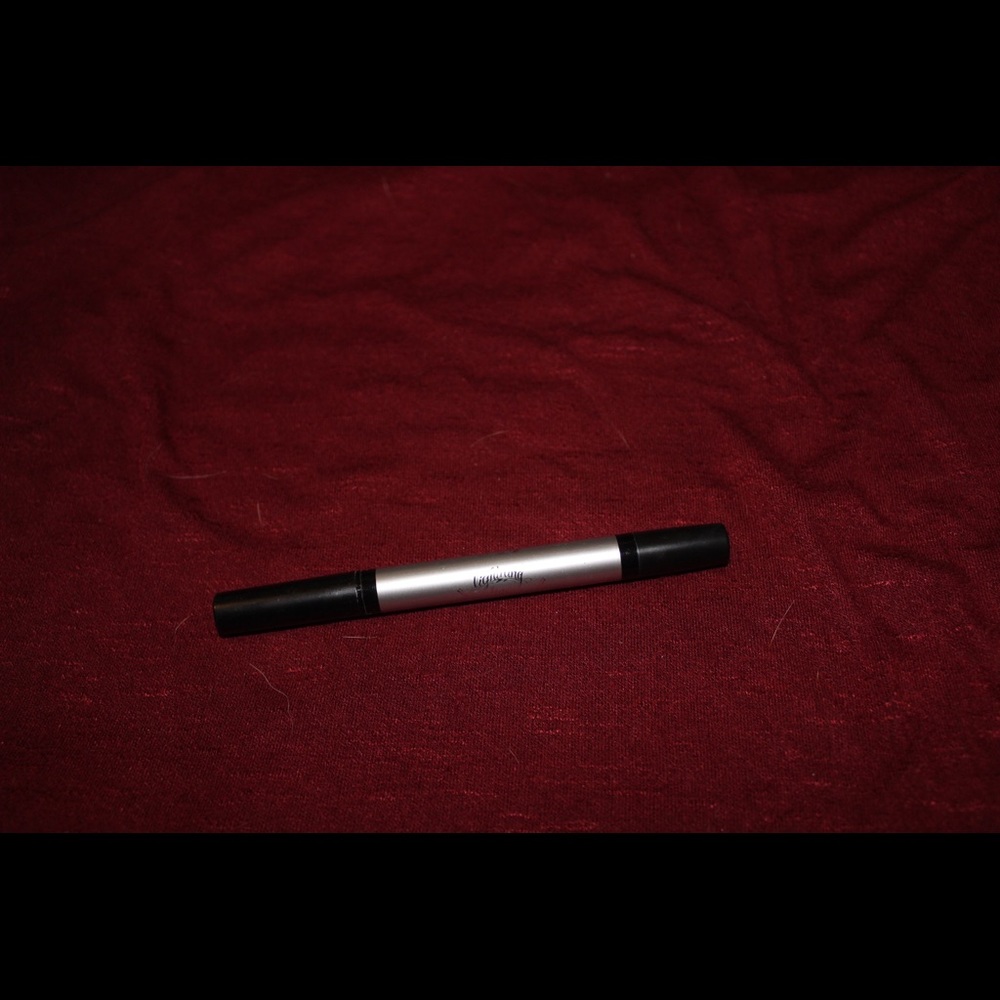 kat von d liquid eyeliner