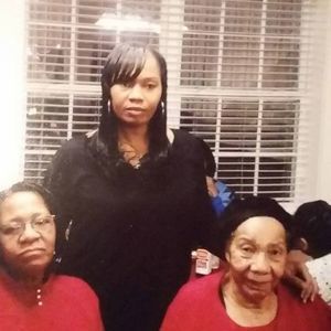 Meet your Posher, Keisha